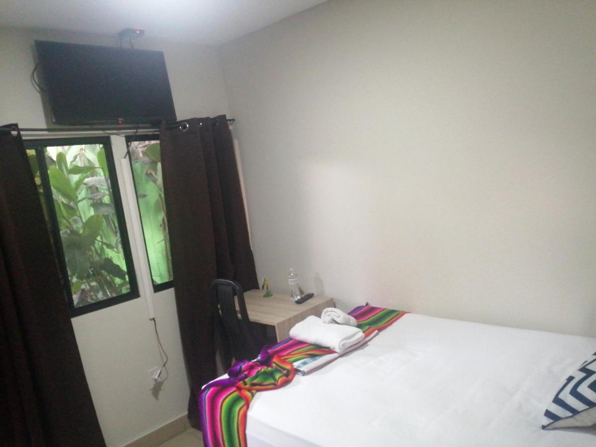 Hotel Antiguo Antiguo Cuscatlán Zimmer foto